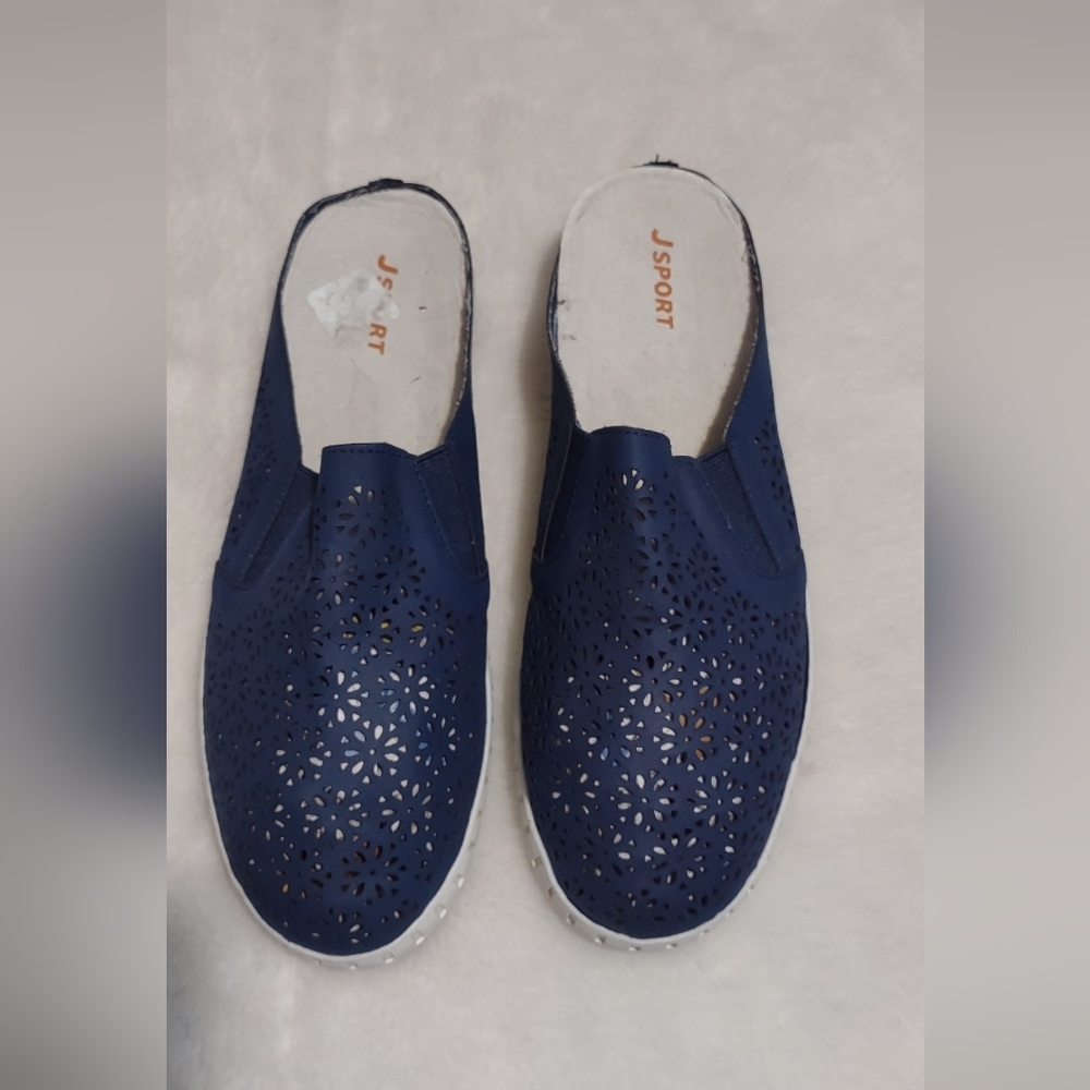 J.Sport Shoes For Women Size 8